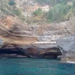 Kalogirou Stone House * Limnionas (Central Greece)