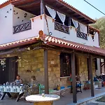 Kalogirou Stone House Apartment Limnionas (Central Greece)