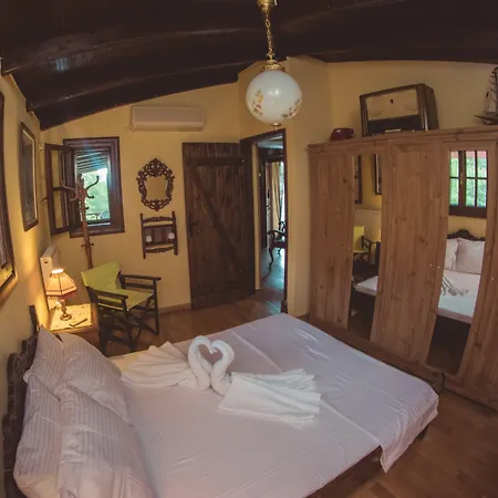 Kalogirou Stone House شقة