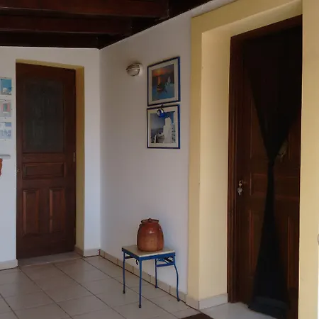 Kalogirou Stone House شقة Limniónas