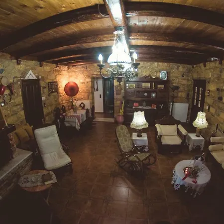 Kalogirou Stone House شقة Limniónas